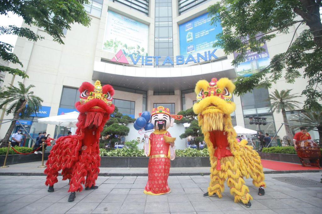 0ygv7v85v4637882947490496639